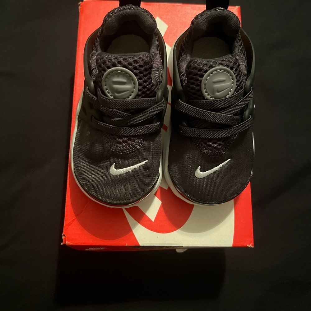 Toddler Nike Presto size 5c